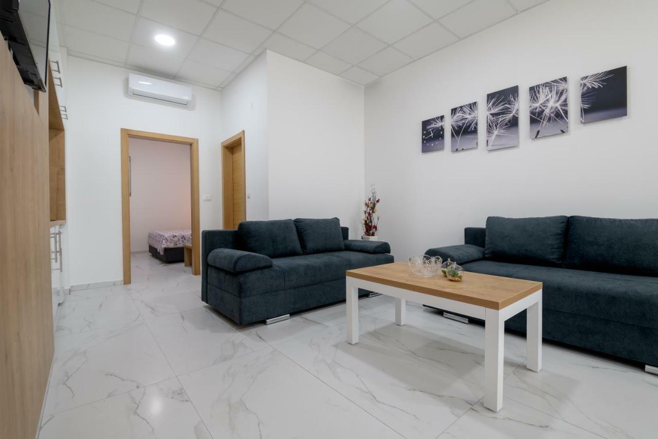 Apartmani Judik Неум Экстерьер фото